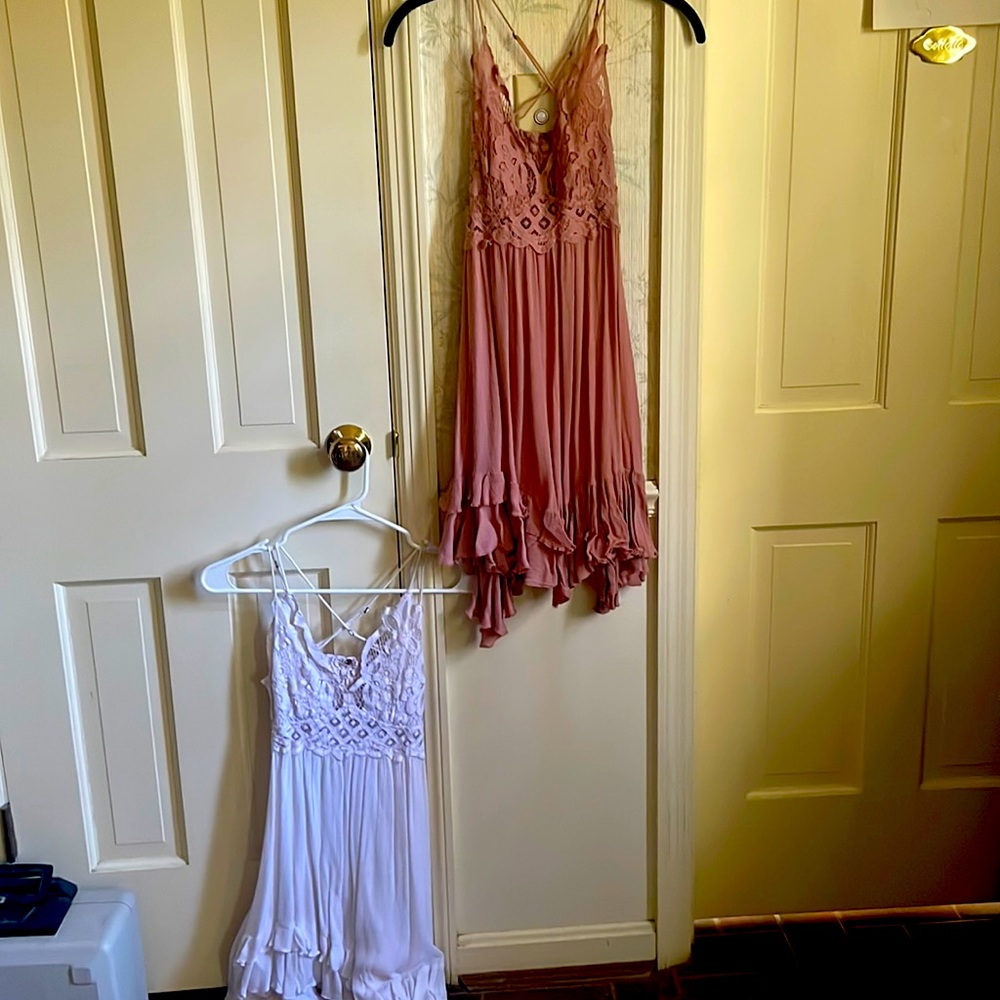 Two Free People short dresses xs